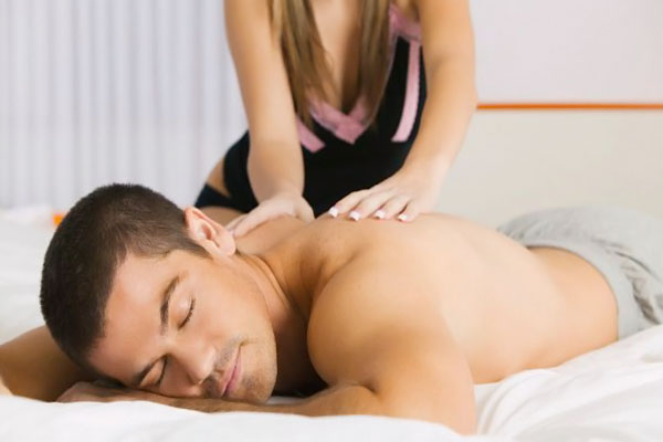 Female to Male Body Massage Center in Kolkata